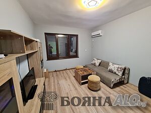 2-стаен Център, до сладкарница НЕДЕЛЯ, 800 лв.