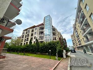 Обзаведено студио на 600 метра от Какао Бийч