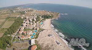 Просторен апартамент с четири спални и гледка море
