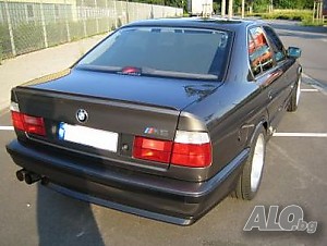 Лип спойлер за Bmw е34 5-er.