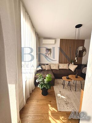 Стилен двустаен апартамент с гледка към басейна в комплекс Dolphin Bay, Слънчев бряг - 95 000 €
