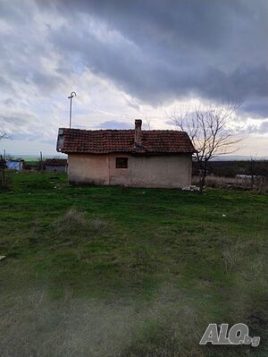 Къща за ремонт нови лозя