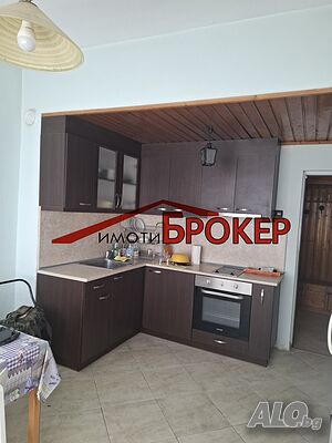 продава тристаен, идеален център, 120 кв.м., ТЕЦ, гр. Сливен