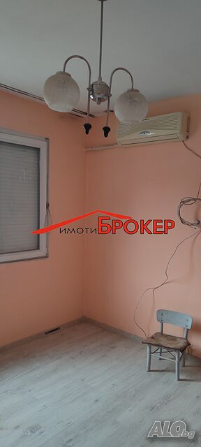 Продава гарсониера в саниран блок, 3 ет, кв. Клуцохор, гр. Сливен