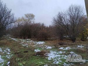 Парцел - 800 м2 в с. Николаево