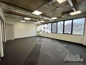 Офис в офис сграда клас ”А” на топ локация