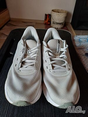 NIKE Обувки REVOLUTION 5