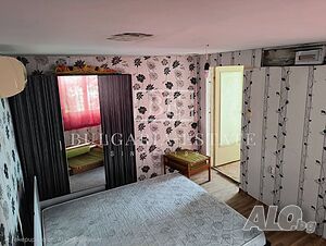 Къща ”Ален Мак” в Кабакум - Парцел 600 кв.м., до главен път