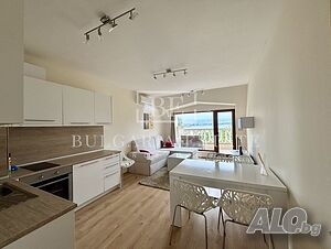 🌊 Луксозен пентхаус с панорамна морска гледка в South Bay Residence, Варна