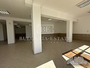 🏢 ТОП ЛОКАЦИЯ! Офис/търговско помещение 125 кв.м. с 20 м витрина, паркинг и отлична видимост