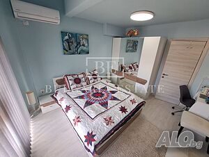 Продава апартамент с три спални, централна част на гр. Варна, тип мезонет Мезонет 120 кв.м Тухла 2000 г. 3 етаж Последен етаж | Апартаменти | Център Варна