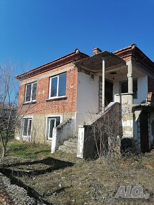 Къща за продажба в село Черница