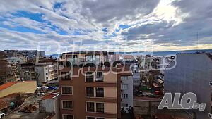 Тристаен апартамент в кв. Погреби, Варна
