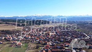Поземлен имот до Самоков и ски курорт Боровец