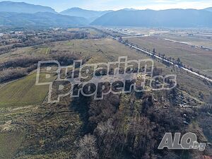 Инвестиционен УПИ 8 401 кв.м до A1 Motor Park с потенциал за над 10 000 кв.м РЗП