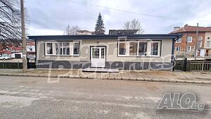 Просторен едноетажен дом в живописен планински район