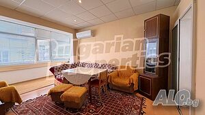 Тухлен апартамент с три спални в предпочитан район на град Казанлък
