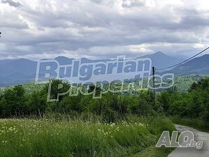 Парцел в регулация с прекрасна планинска панорама