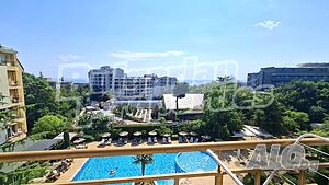 Обзаведен двустаен апартамент с морска гледка в комплекс „Джоя Парк“