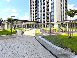 Търговски обект в комплекс Central Park в София