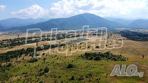 Четири съседни парцела до к-с Голф Клуб Ибър