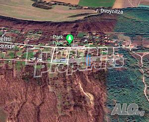 Парцел в регулация на 7.6 км от морския бряг