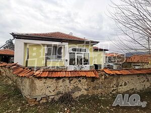 Комфортна къща с двор на 18 км от гр. Първомай