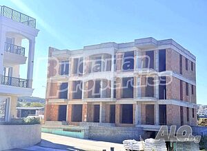 Нова бутикова сграда в красивия град Созопол