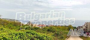 Панорамен парцел в района на южния плаж на Бяла