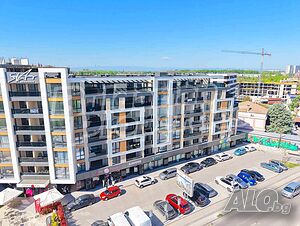 Комфортен тристаен апартамент с Акт 16 в кв. Христо Смирненски
