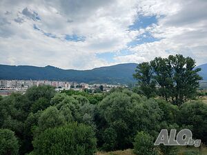 Продава многостаен апартамент кв. ”Могилата”, гр. Кюстендил