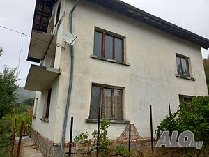 Продава къща в с. Бабино, обл. Кюстендилска