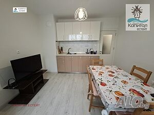 Продавам обзаведен 2-стаен апартамент след ремонт в панелен блок в ж.к. Славейков, гр. Бургас