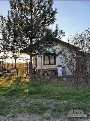 Продаваме къща в с. Средец, област Ст. Загора