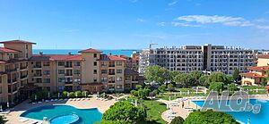 Панорама Море и Бассейн - Апартамент с една апалня - Двустаен Двустаен апартамент 74 кв.м Тухла 2009 г. 5 етаж Непоследен | Апартаменти | Юрта под пътя Свети Влас