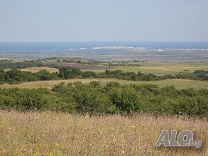 Продавам 6 съседни ниви с морска панорама, В Поморийското китно село Дъбник