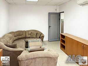 Офис под наем, с две отделни стаи, на бул. България във Велико Търново