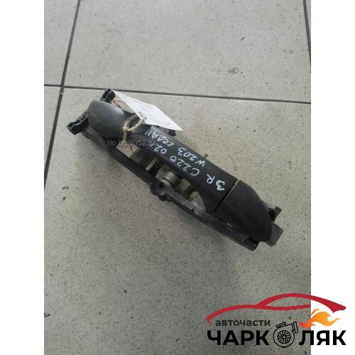 Дръжка врата външна Мерцедес Ц220 w203 седан (задна дясна) Други ...