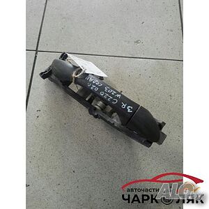 Дръжка врата външна Мерцедес Ц220 w203 седан (задна дясна)