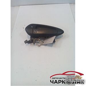 Дръжка врата външна задна лява Алфа Ромео 147