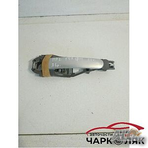 Дръжка врата външна предна лява Фолксваген Голф 4 2врати