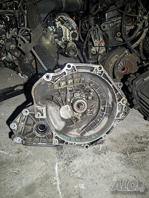 Скоростна кутия F17 за Opel Astra H / Zafira B / Meriva / Vectra C - 1.6 16V / 1.4 / 1.8