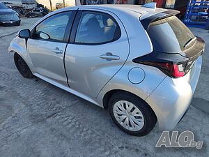 Toyota Yaris 2021година. Бензин, Хечбек, На части