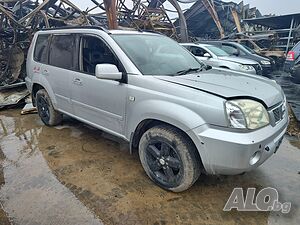 Nissan X-Trail 2.2дизел, На части