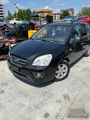 Киа Каренс Kia Carens на части