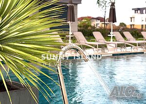 Морски апартамент в Sunny Island Royal с паркомясто в гараж