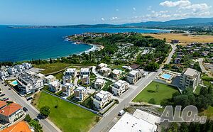 Sunny Island -Двуетажна еднофамилна къща