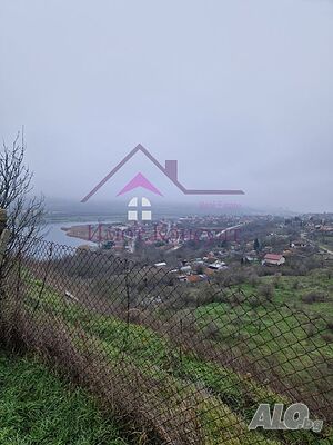 Парцел. Вила