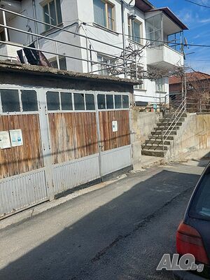 Публична продан от ЧСИ на Гараж в гр. Смолян гр. Смолян, кв. „Райково“, ул. „Изгрев“ № 43, ет. 1