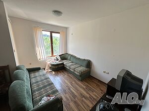Публична продан от ЧСИ на Тристаен апартамент в с. Кошарица с. Кошарица, в. с ”Грийн Вилидж”, ап. С-..